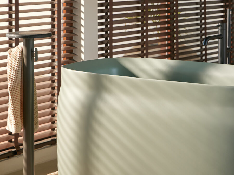 Bañera exenta Sanydur gel coat DUNA OFURO de Sanycces - Imagen 4