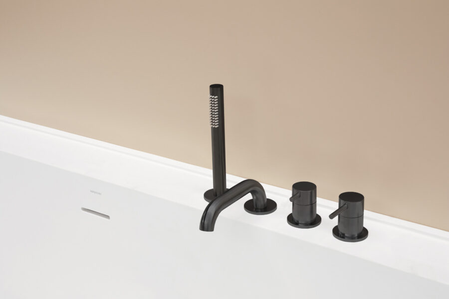 Grifo borde bañera LOOP metal gun de Sanycces