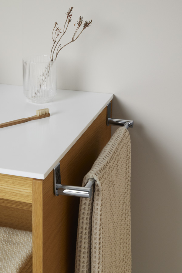 Toallero para mueble LOOP cromo de Sanycces - Imagen 3